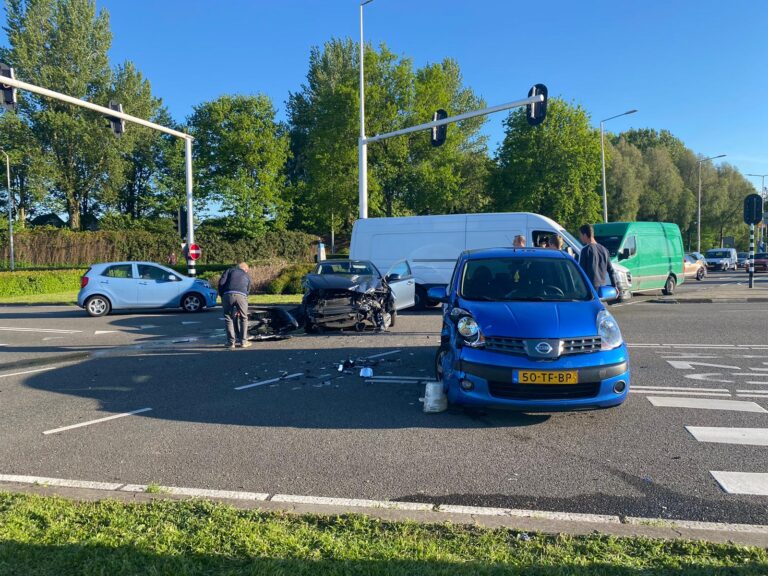 Ongeluk Burgemeester van Dijklaan ontstond door rijden door rood